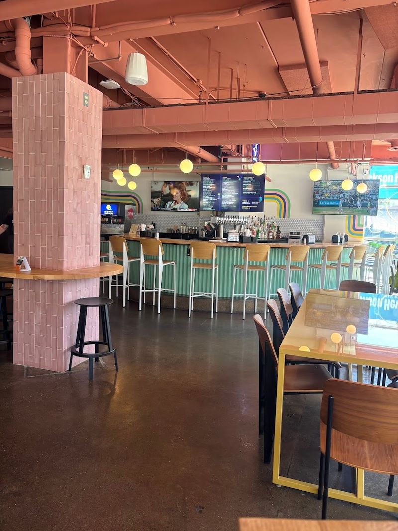 Moonlit Burgers, Pittsburgh