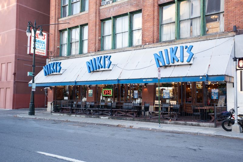 Niki's Pizza – Greektown, Detroit