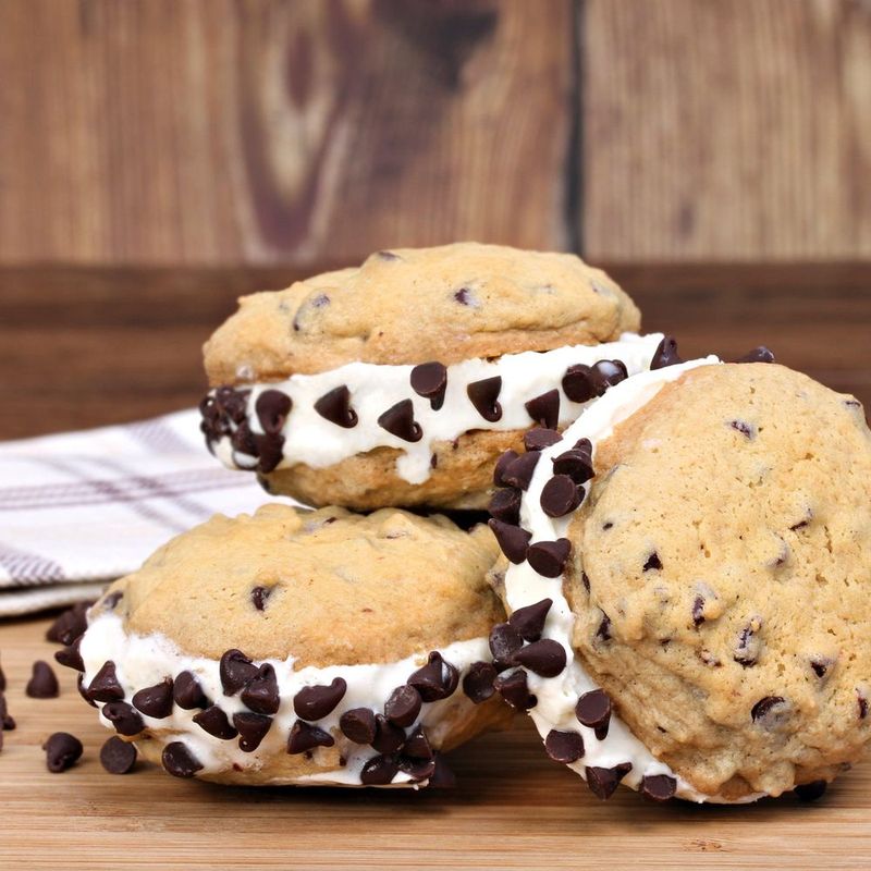 Rivercakes: The Cookie That Connects Communities