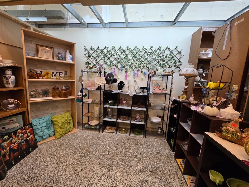 More Collectibles Than High-End Antiques More Collectibles Than High-End Antiques