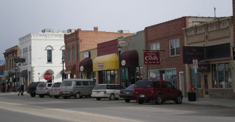 More Retirees Are Choosing This Montana Town For Its Calm Pace And Beautiful Views