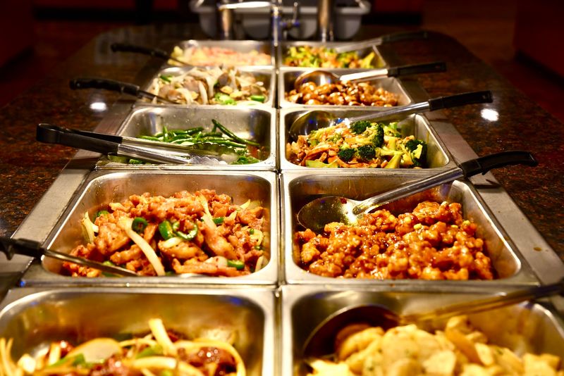 More Than 100 Reasons To Grab A Plate