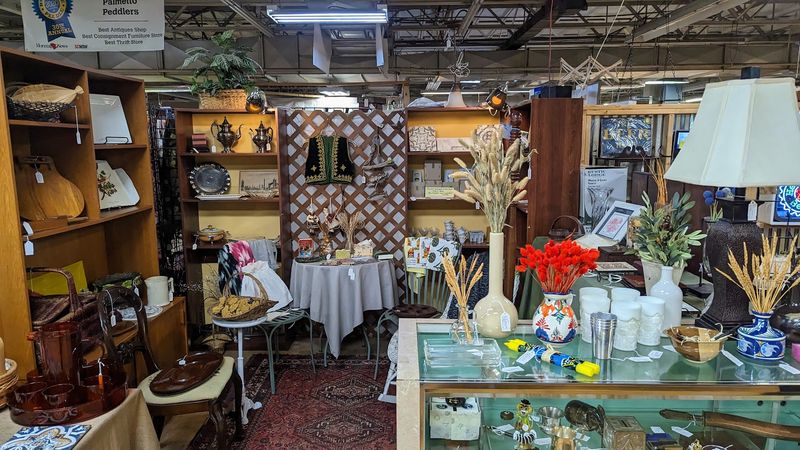 More Than 160 Vendor Booths Under One Roof