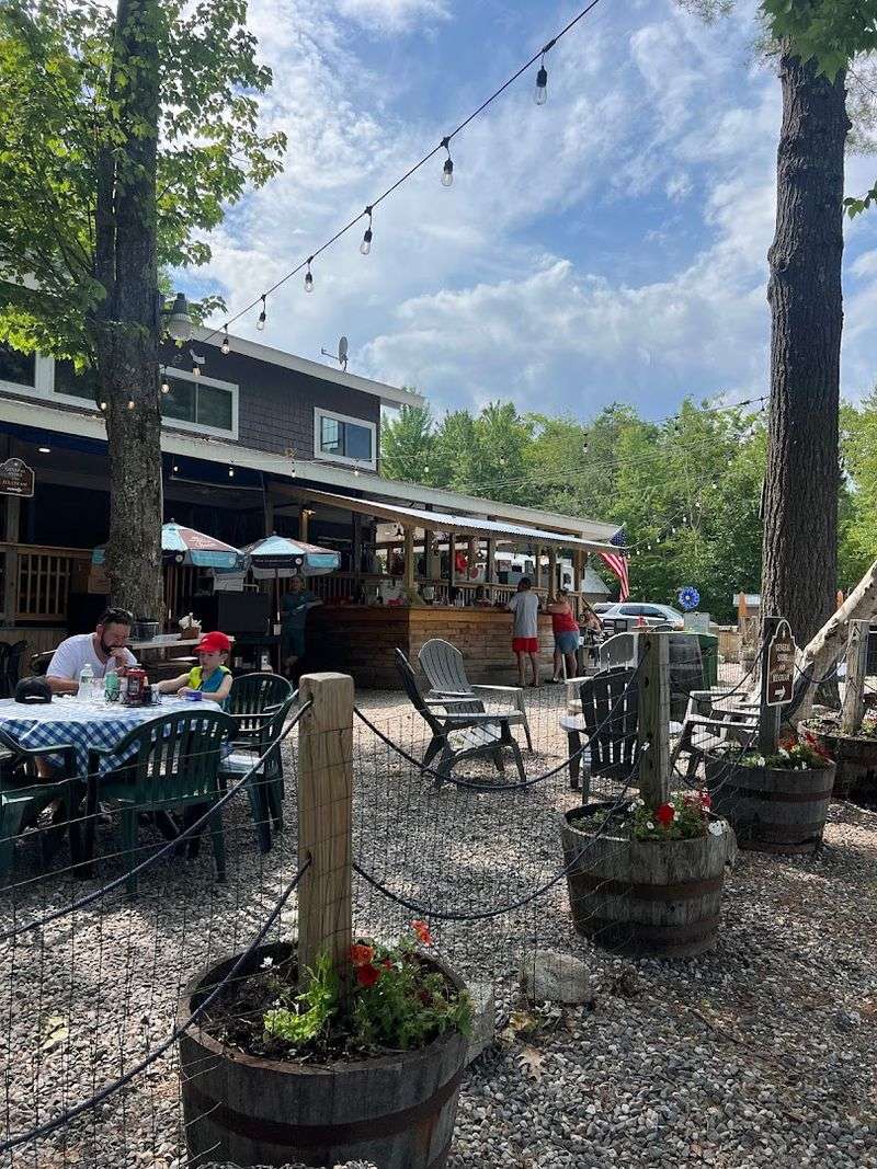 More Than Burgers By The Dock