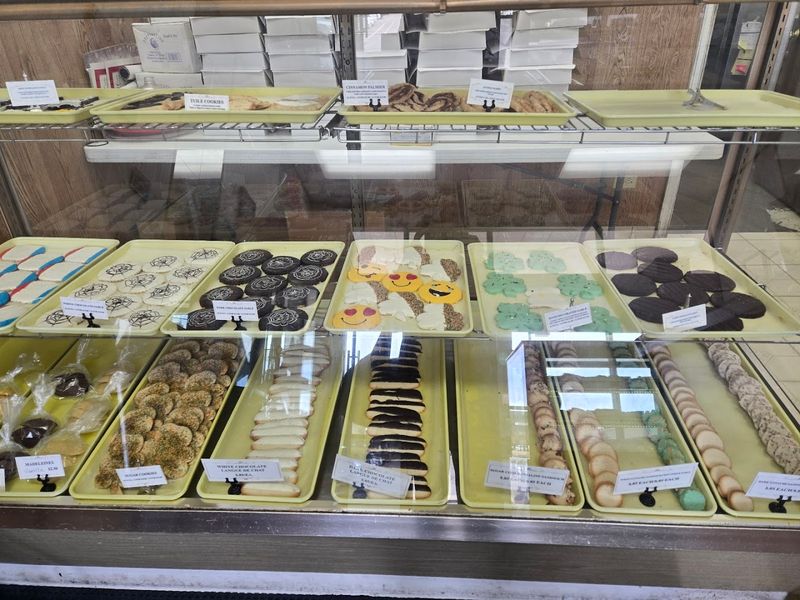 Why Flaky Layers Are The Ultimate Test Of A Great Bakery