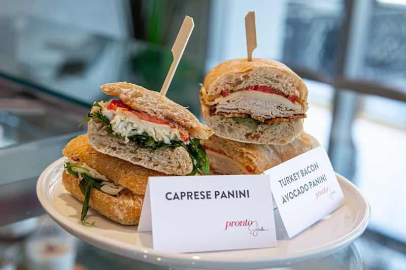 Lunch That Keeps The Momentum Going