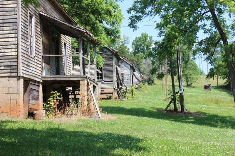 Henry River Mill Village 