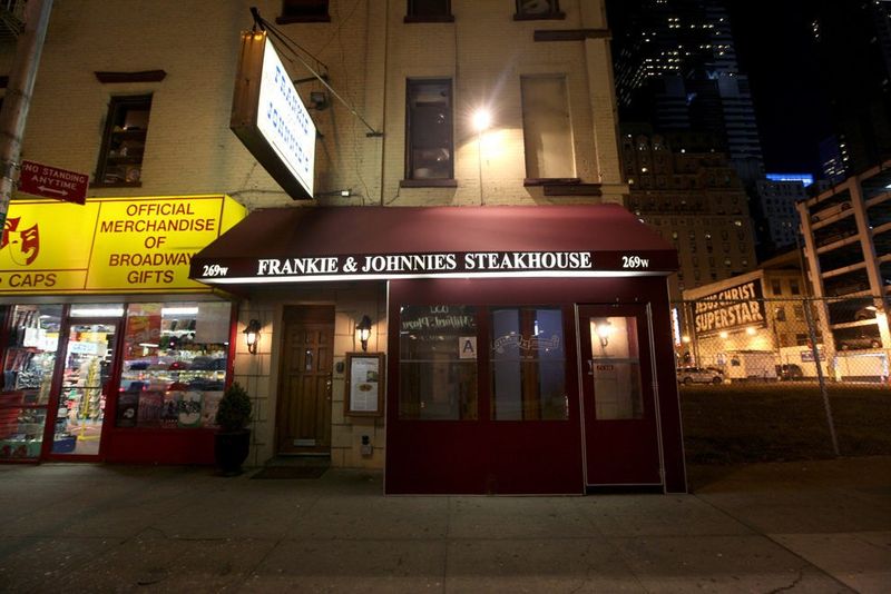 Frankie & Johnnie's Steakhouse (Hit)