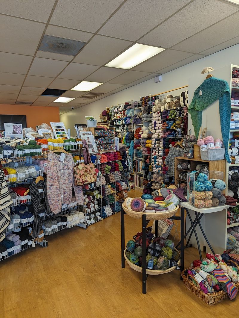 Mosaic Yarn Studio, Ltd., Mt Prospect, IL