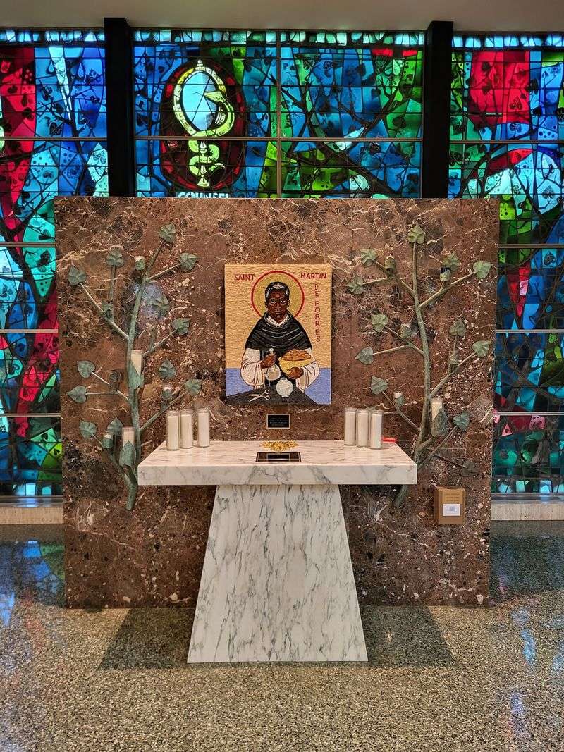 Mosaics and a Gallery of Saints