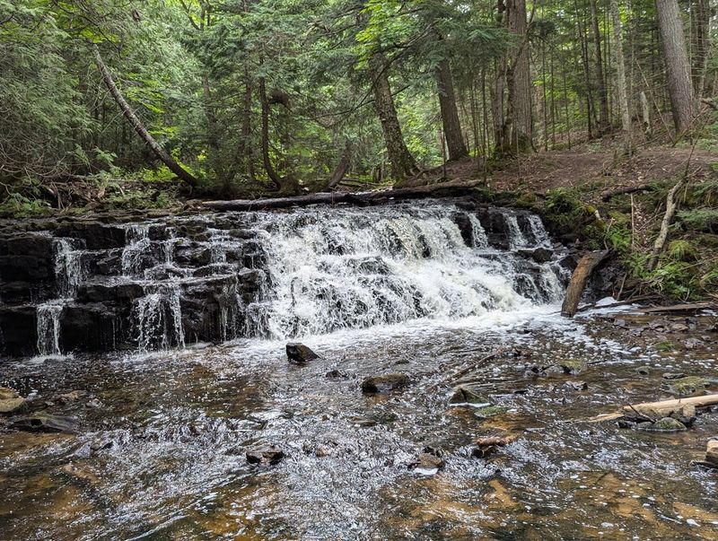 Mosquito Falls Finish