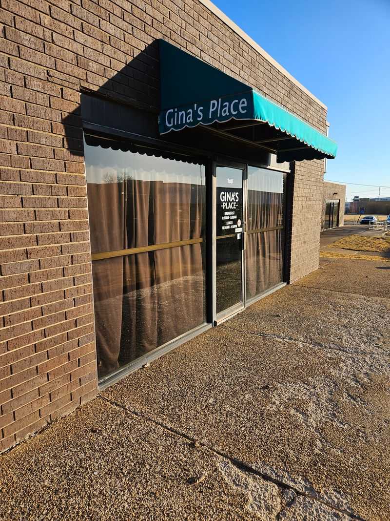 Gina's Place, Jonesboro