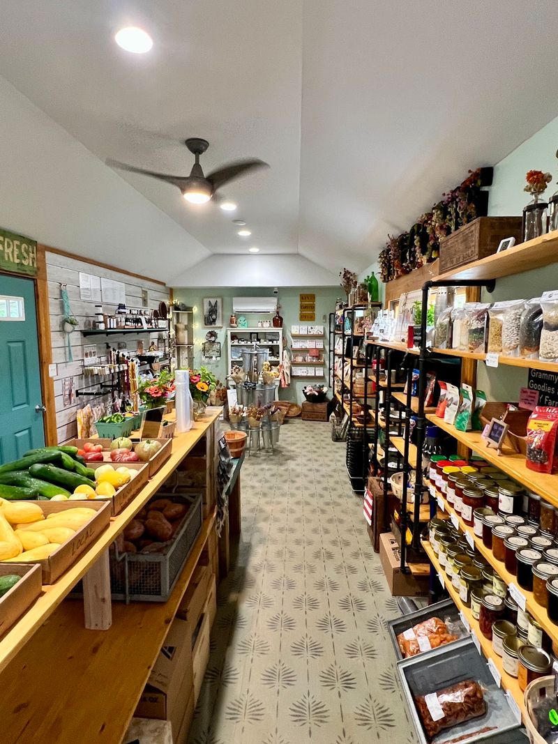 Mother Vine Market