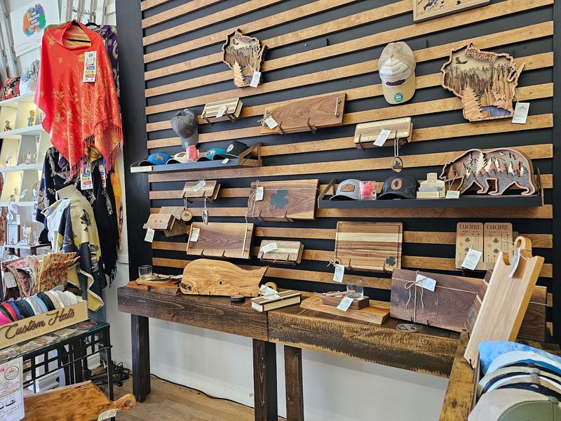 Mother's Day Artisan Market In McHenry 