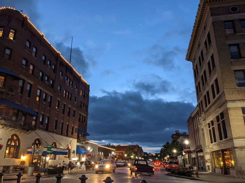Downtown's Charming Shopping and Dining Scene