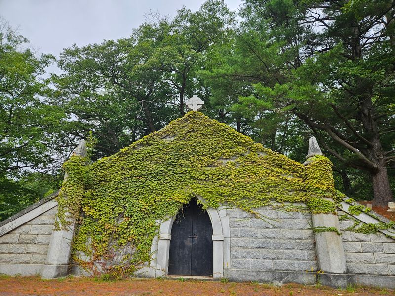 Mount Hope Cemetery, Bangor