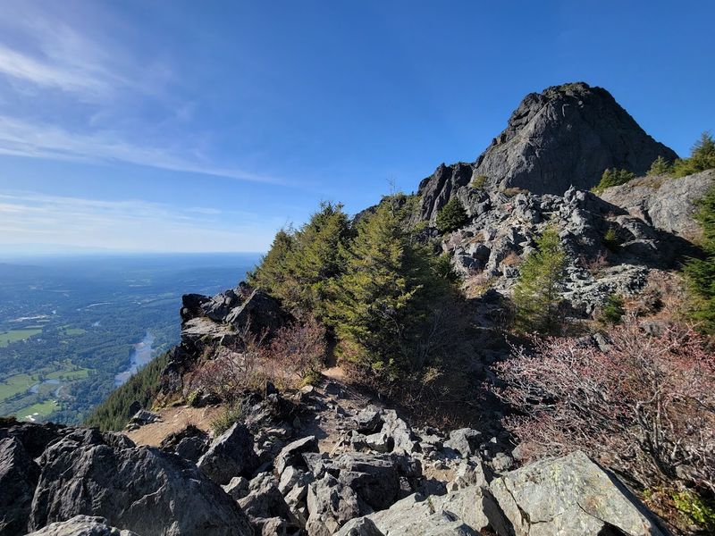 Mount Si: The Crown Jewel Of North Bend Hiking Mount Si: The Crown Jewel Of North Bend Hiking