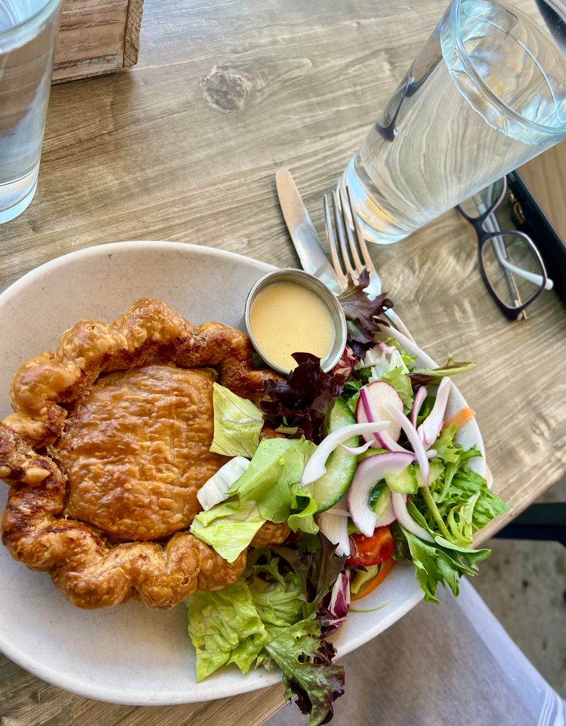 Ginger and Baker (The Café) – Fort Collins