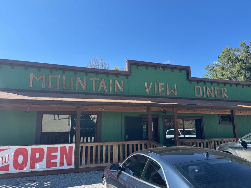 Mountain View Diner, Fort Garland Mountain View Diner, Fort Garland