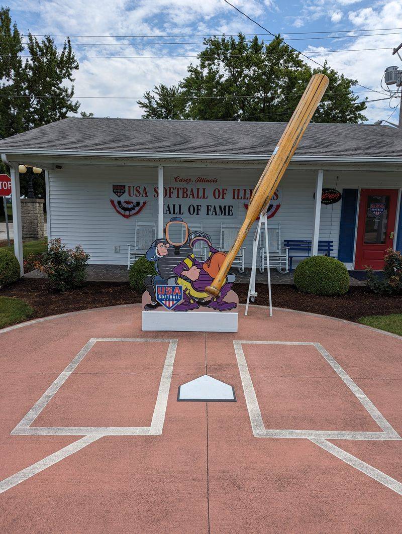 Softball Bat With A Hall-Of-Fame Swing