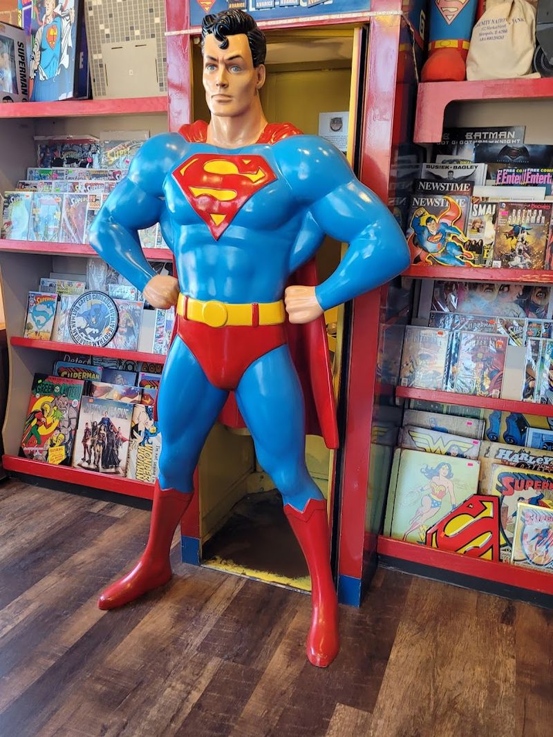 Over 20,000 Comics Spanning Eight Decades