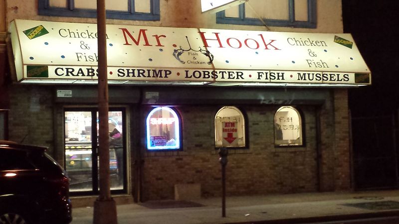 Mr Hook Fish & Chicken, Philadelphia