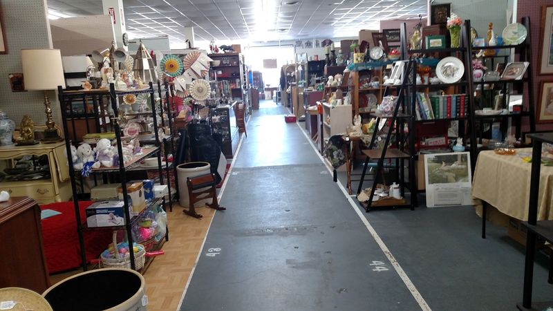 Mr. Darby's Vintage & Antiques, Boardman Mr. Darby's Vintage & Antiques, Boardman