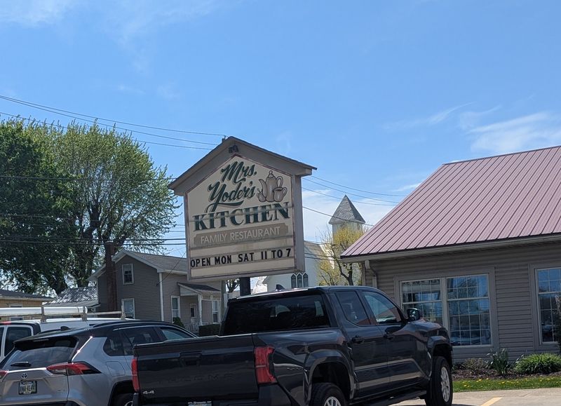 Mrs. Yoder's Kitchen, Mount Hope Mrs. Yoder's Kitchen, Mount Hope