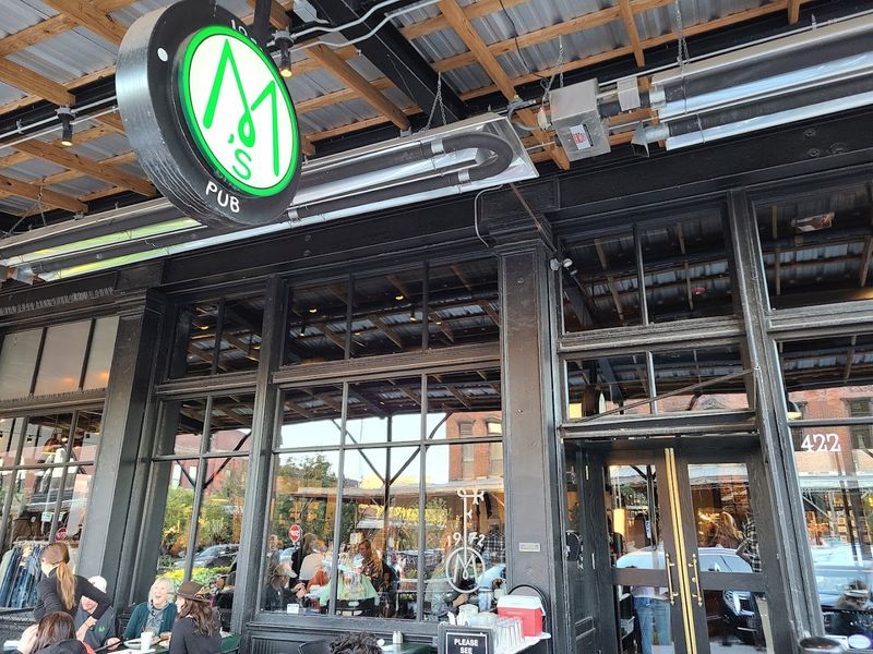 M's Pub M's Pub