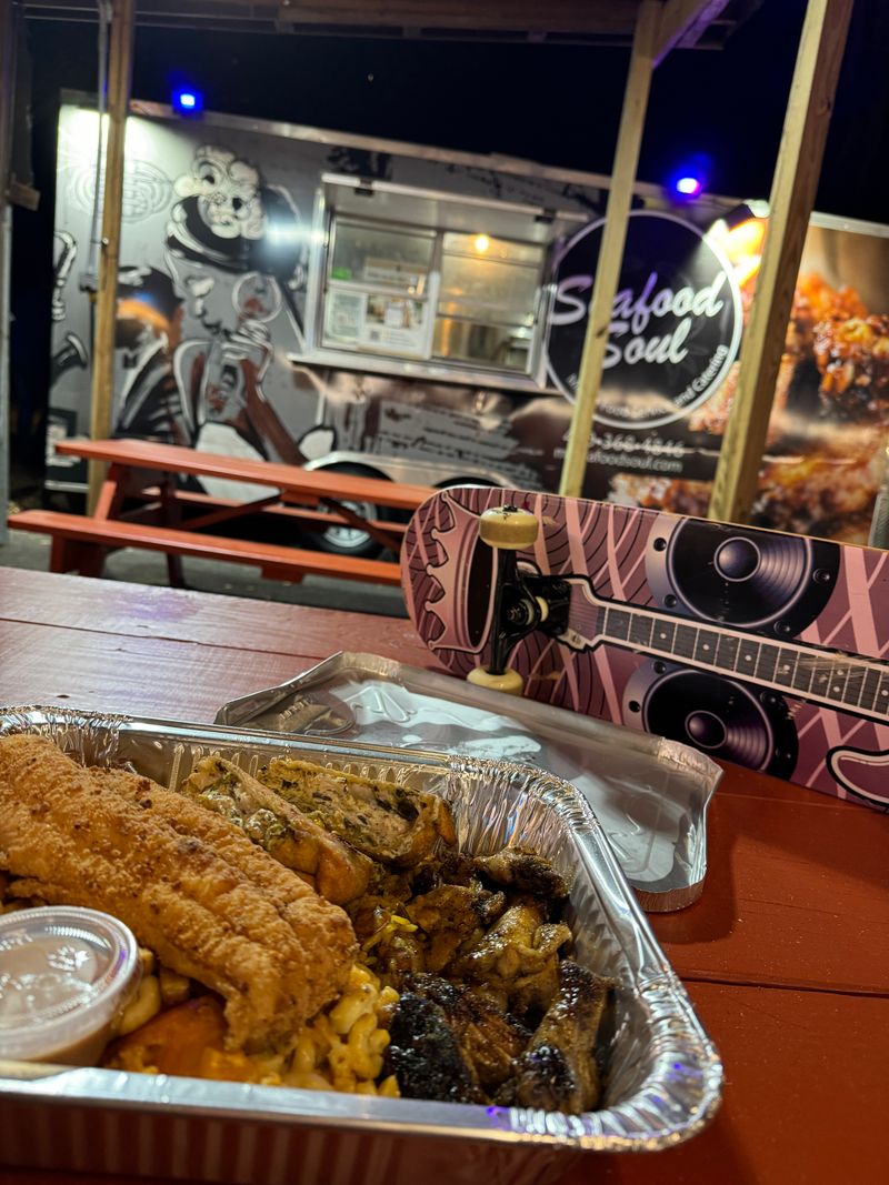 Grider Field Restaurant - Pine Bluff