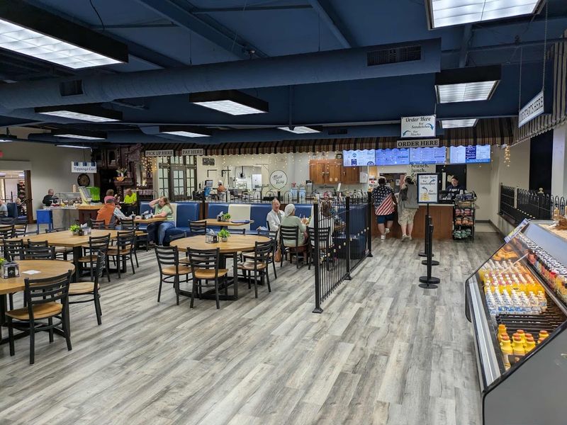 Mudd Valley Cafe And Creamery At Walnut Creek Cheese And Market, Walnut Creek