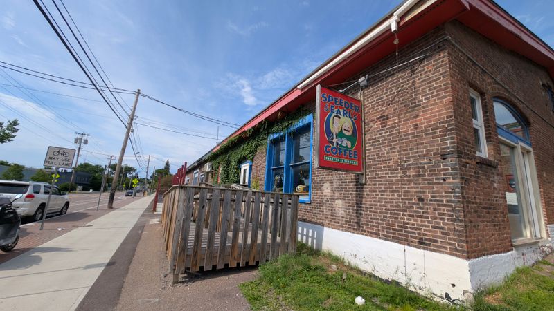 Speeder & Earl's Coffee