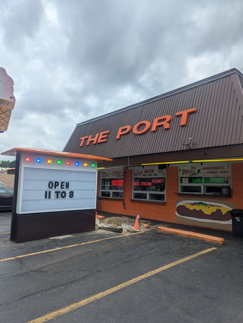 The Port Drive-In – Chesterton, Indiana