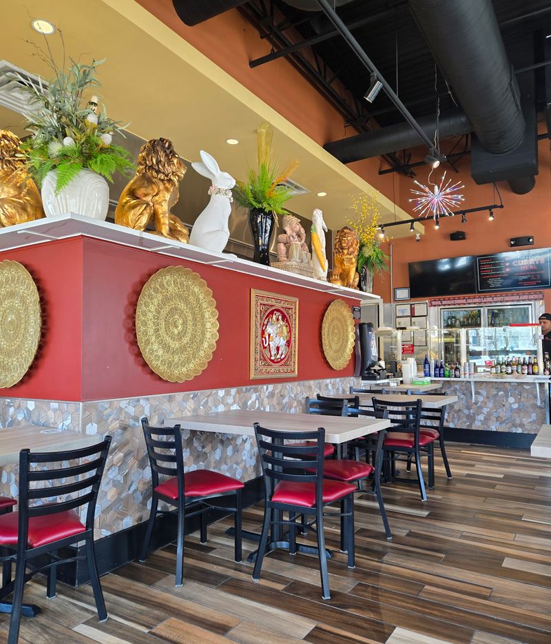 Qcurrys Indian Kitchen – Wheaton