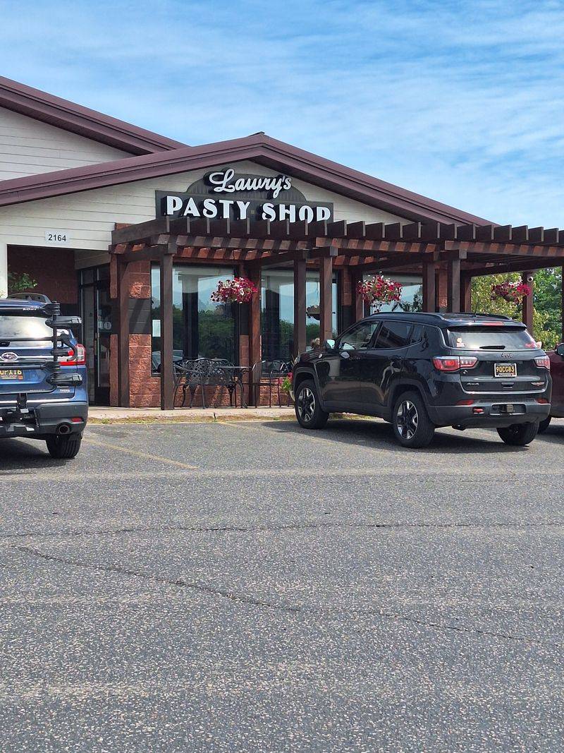 Lawry's Pasty Shop (Marquette)