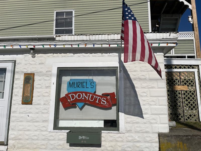 Muriel's Donuts