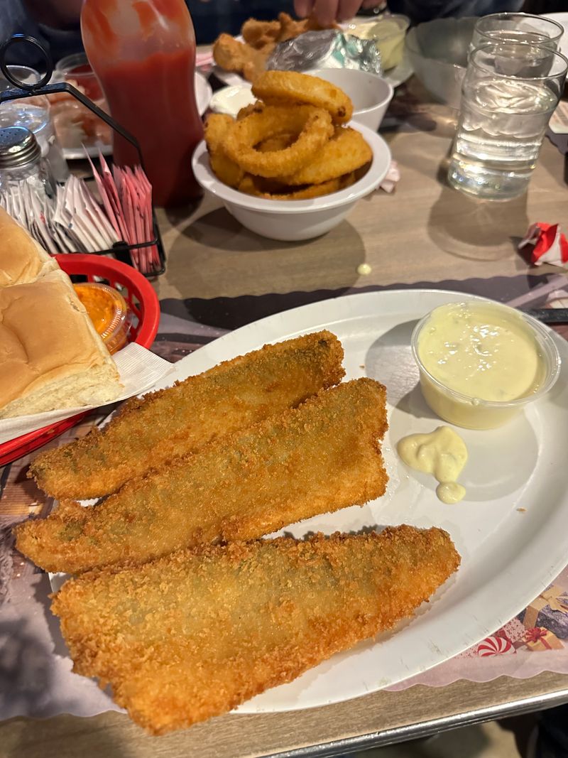 Whitlow’s Forerunner Restaurant, Muskegon