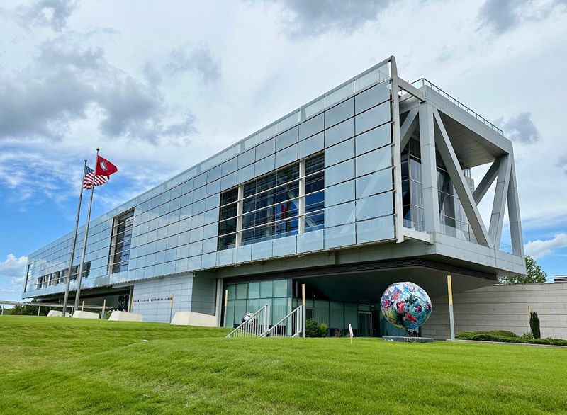 William J. Clinton Presidential Library And Museum