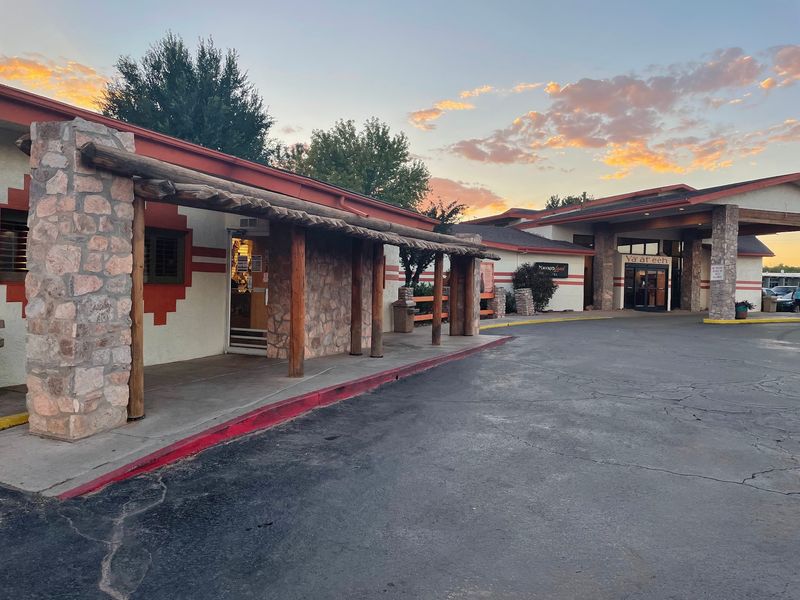 Museums And A Historic Trading Post Within Walking Distance