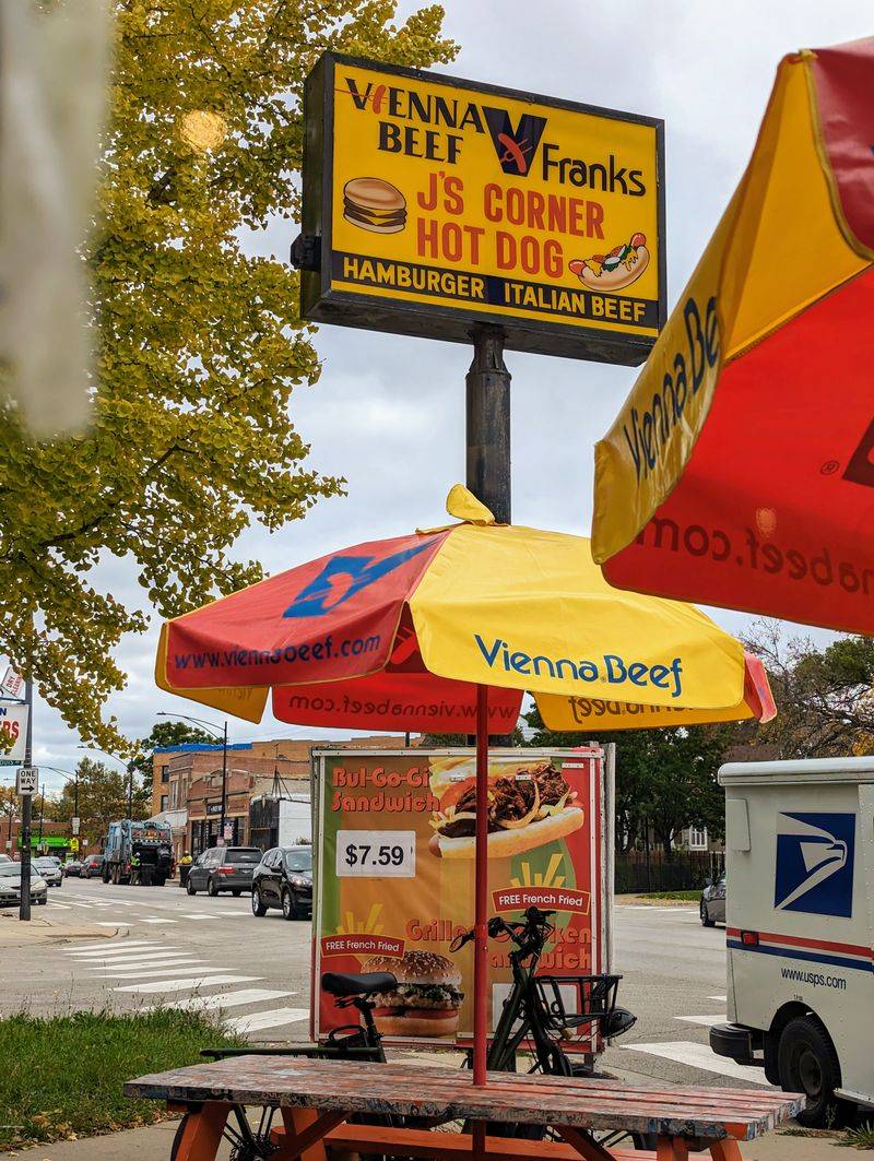 J's Corner Hot Dogs – Chicago
