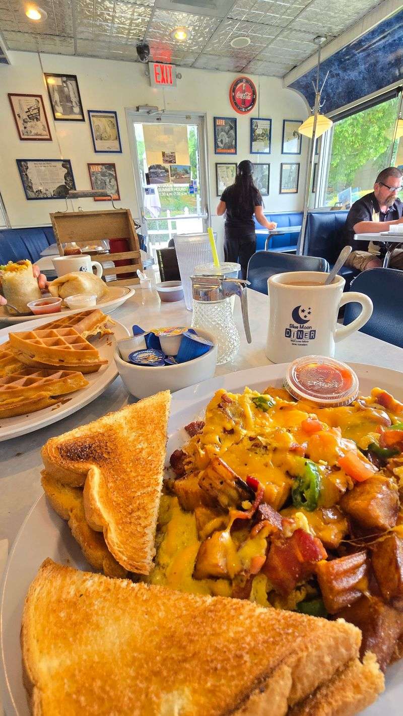 Blue Moon Diner – Beaverton