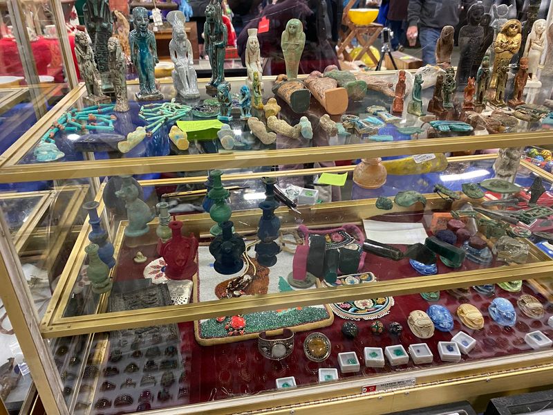 NW's LARGEST Garage Sale and Vintage Sale, Ridgefield, WA