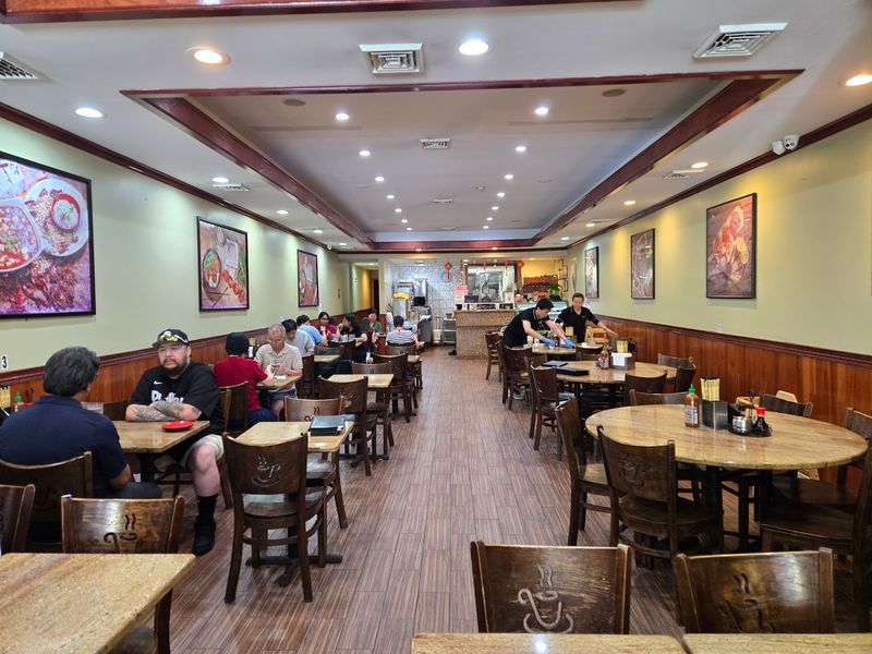 Nan Zhou Hand Drawn Noodle House