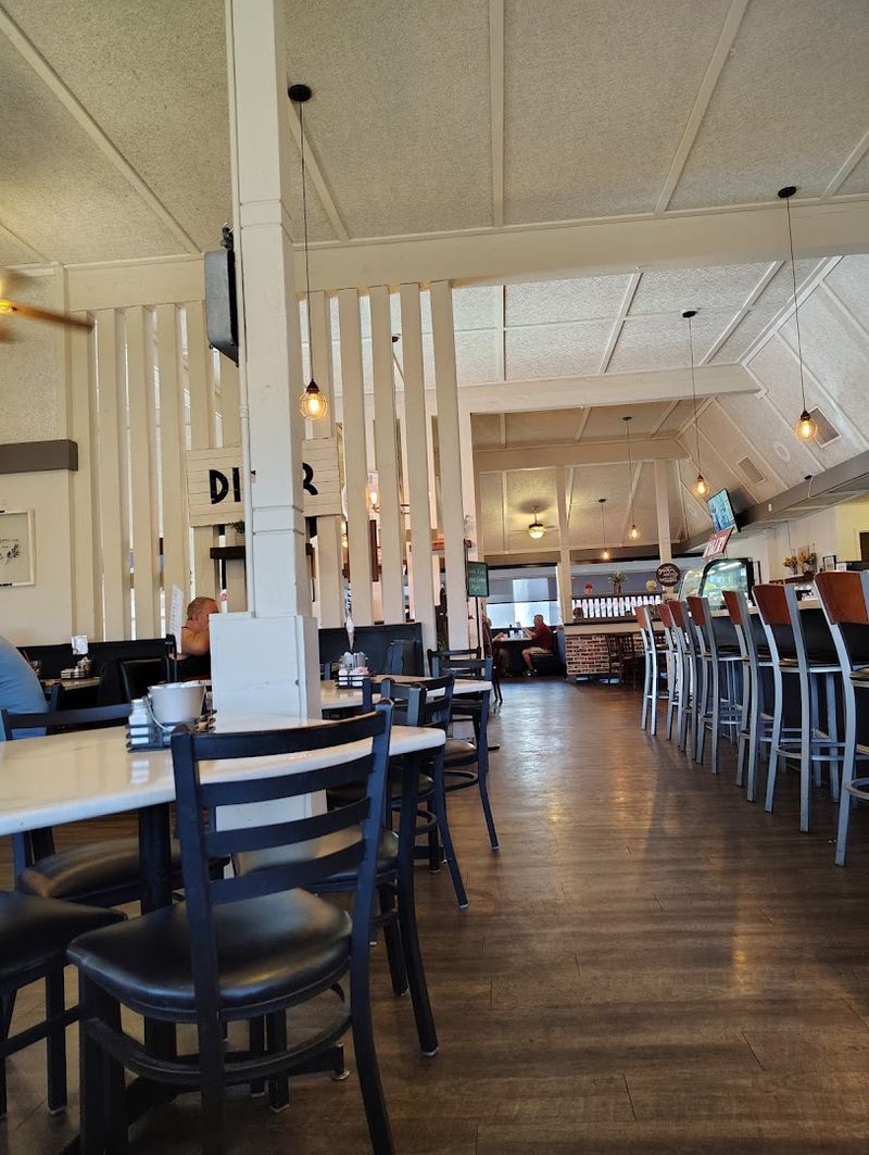 Christina's Wild Berry Diner