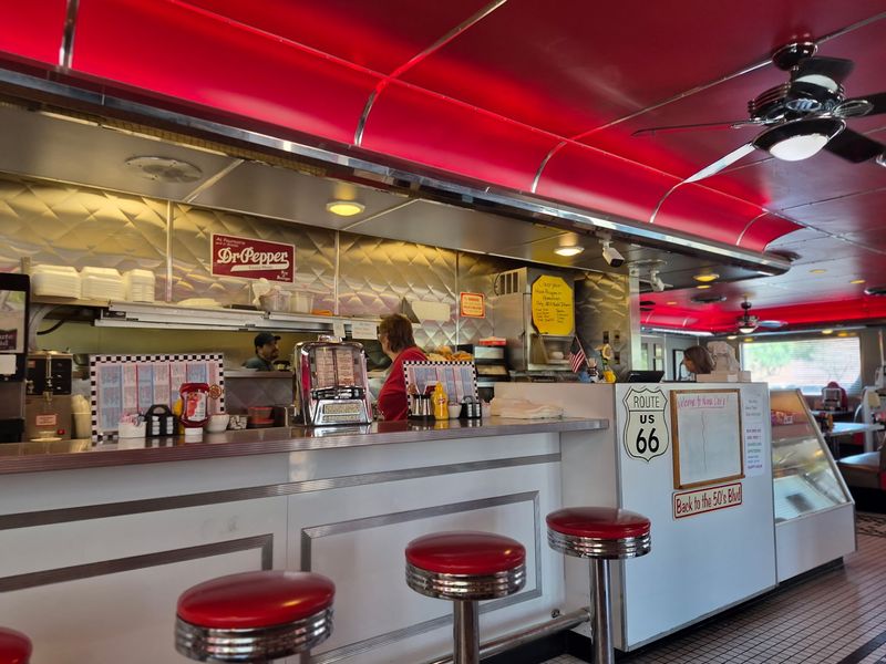 Nana Dee's Diner