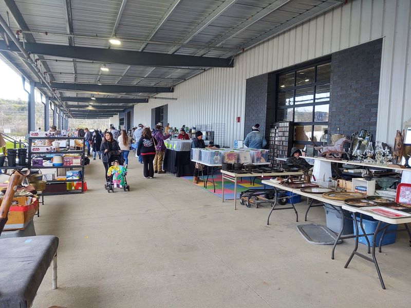 Nashville Flea Market