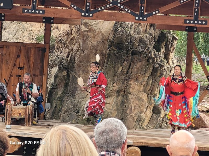Native American Dancers Who Bring History And Humanity To The Evening