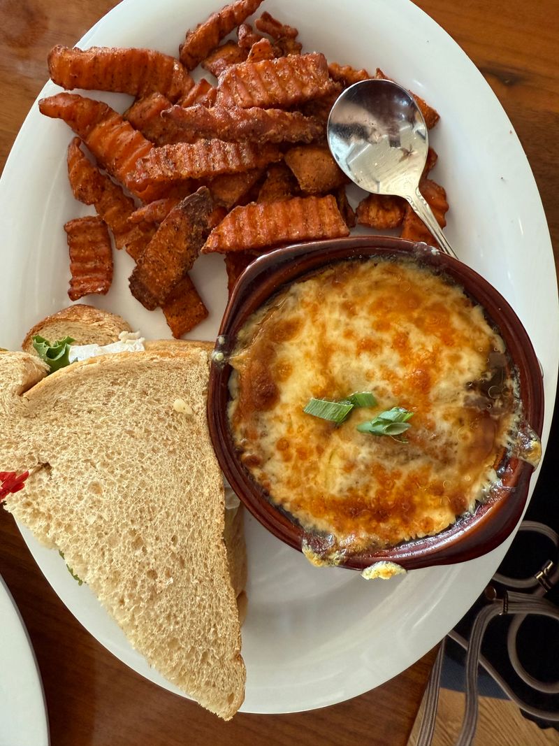 Savor The Patty Melt’s Quiet Brilliance