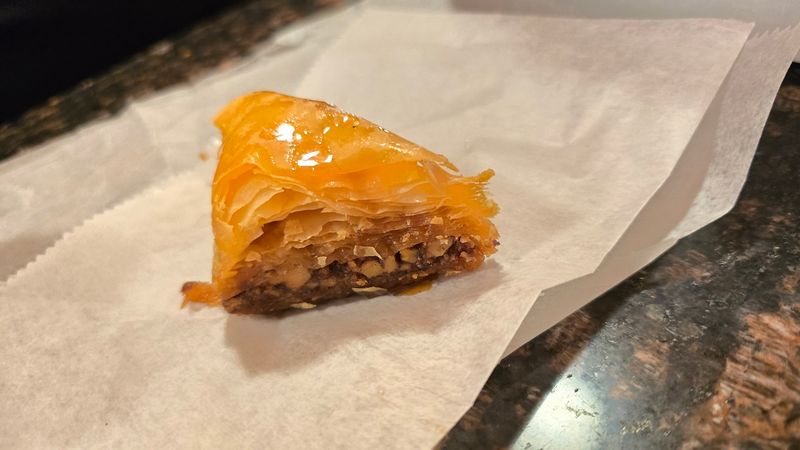 Choose Your Cut: Corner Bite Or Center Soak