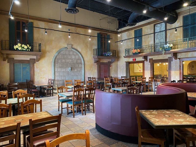 Comfort, Seating, And Noise Levels